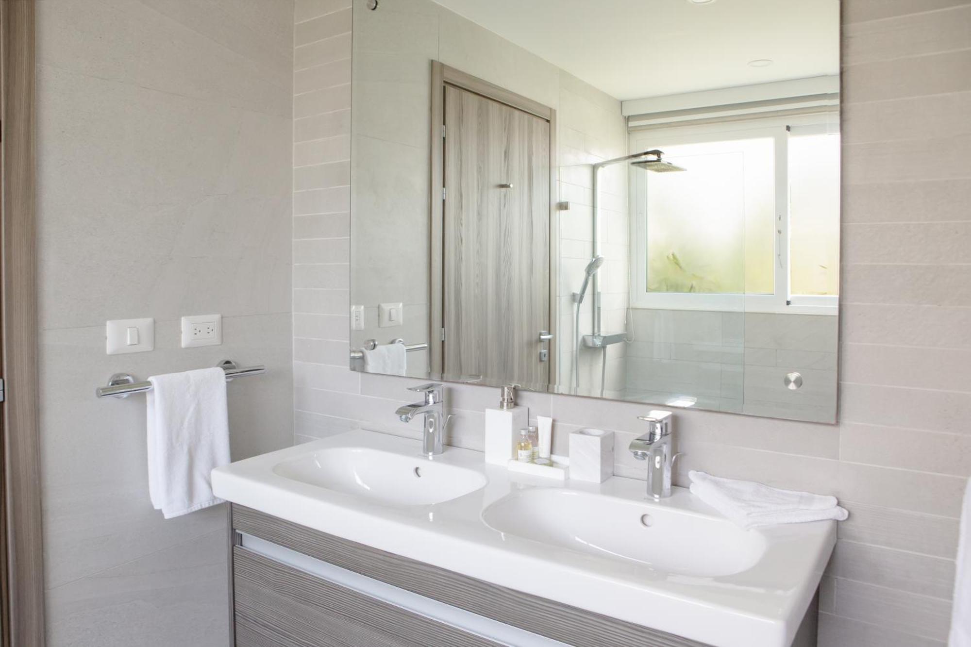 Destination Jelly / Playa Coral Condo Punta Cana Bilik gambar